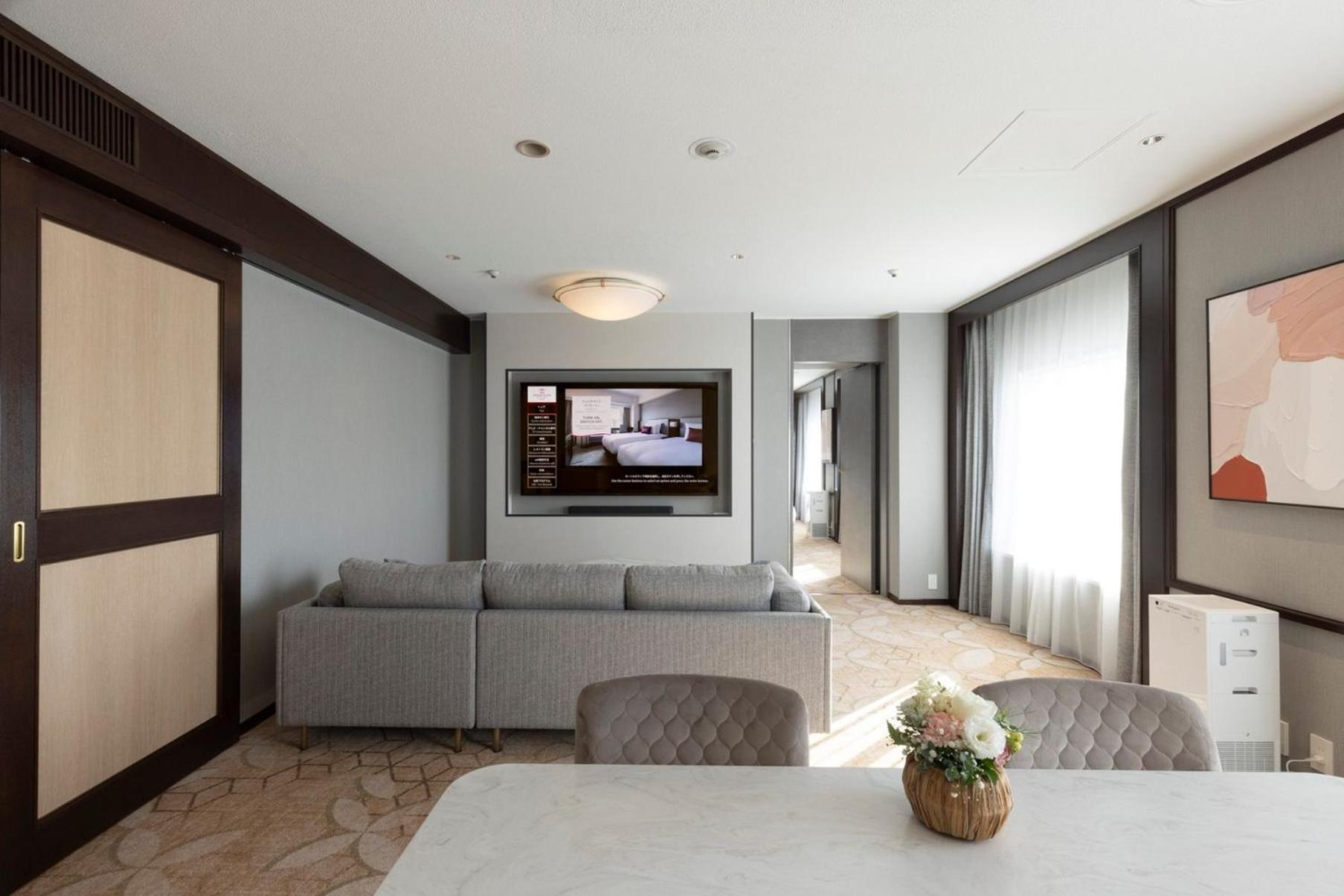 Ana Crowne Plaza Sapporo By Ihg Hotel Exterior photo
